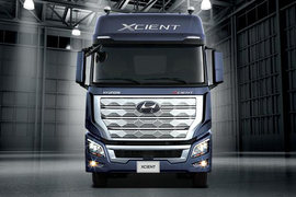创虎XCIENT PRO&nbsp;牵引车官方图图片