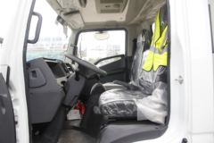 跃进 超越EC100 4.5T 4.17米单排纯电动厢式轻卡(SH5047XXYZFEVNZ)78.8kWh