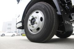 跃进 超越EC100 4.5T 4.17米单排纯电动厢式轻卡(SH5047XXYZFEVNZ)78.8kWh
