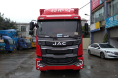 特价促销江淮格尔发高顶双卧6.8米底盘