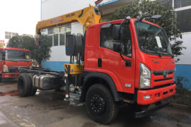 三环十通底盘&nbsp;随车吊外观图片