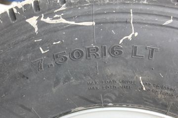 Ծ�� ��ԽC500Plus-33 156���� 4.17�׵�����ʽ�ῨͼƬ