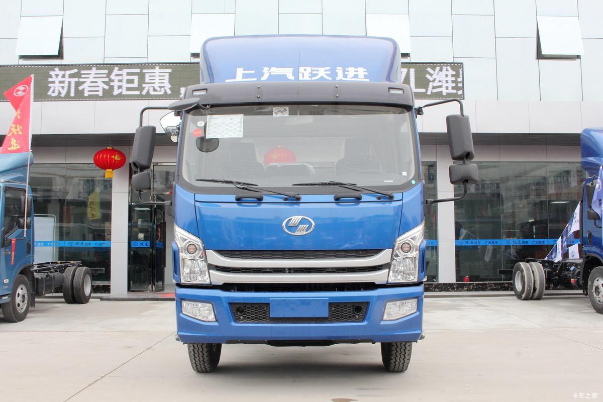 跃进 超越C100-28 2019款 125马力 2.51米双排厢式轻卡