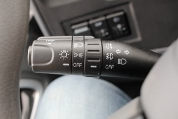 Ծ�� ��ԽC500-33 ������ 180���� 4.165�׵�����ʽ�ῨͼƬ