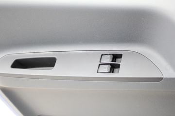 Ծ�� ��ԽC500-33 ������ 180���� 4.165�׵�����ʽ�ῨͼƬ