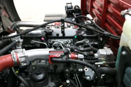 王系&nbsp;载货车底盘                                                图片