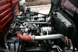 王系&nbsp;载货车底盘                                                图片