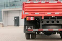 中国重汽HOWO 王系 190马力 4.15米单排栏板轻卡(国六)