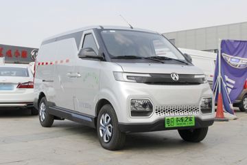 EV407&nbsp;电动封闭厢货外观图片
