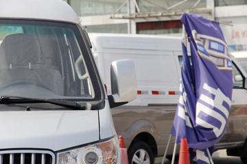 �� T52 2020�� ��ҵ�� 1.5L 102���� ���� 2.605��˫������΢��(����)ͼƬ