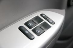 福田 奥铃CTS 131马力 4.14米单排厢式轻卡(中体)(BJ5045XXY-F2)