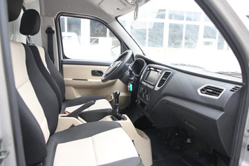 ������Խ��X3 3.5T 3.19�׵��Ŵ��綯��ʽ΢��53kWhͼƬ