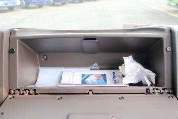 �������� �³���M3�п� 200���� 4X2 9.8����ʽ�ػ���ͼƬ