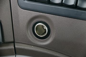 �������� �³���M3�п� 200���� 4X2 9.8����ʽ�ػ���ͼƬ