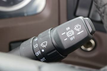 �������� �³���M3�п� 200���� 4X2 9.8����ʽ�ػ���ͼƬ