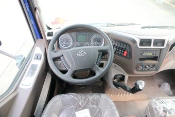 �������� �³���M3�п� 200���� 4X2 9.8����ʽ�ػ���ͼƬ