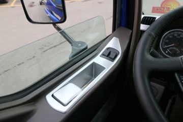 �������� �³���M3�п� 200���� 4X2 9.8����ʽ�ػ���ͼƬ