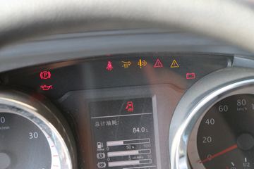 йHOWO ͳ˧ 2018 141 4.15׵ʽῨ(ZZ5047XXYF341CE145)ͼƬ