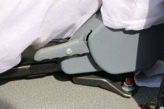 中国重汽HOWO 统帅 2018款物流版 141马力 4.15米单排厢式轻卡(ZZ5047XXYF341CE145)