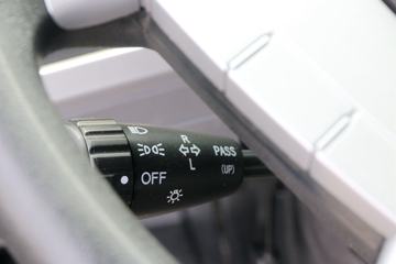 �ൺ��� ��V�п� 180���� 4X2 6.2�ײ�դʽ�ػ���(CA5181CCYPK2E5A80)ͼƬ