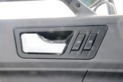 青岛解放 龙V中卡 180马力 4X2 6.2米仓栅式载货车(CA5181CCYPK2E5A80)