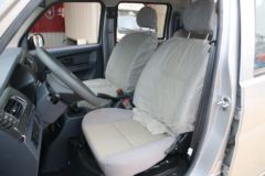 金杯 T32 1.5L 109马力 汽油 2.51米双排栏板微卡(SY1020LC6AA)