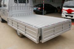 金杯 T32 1.5L 109马力 汽油 2.51米双排栏板微卡(SY1020LC6AA)