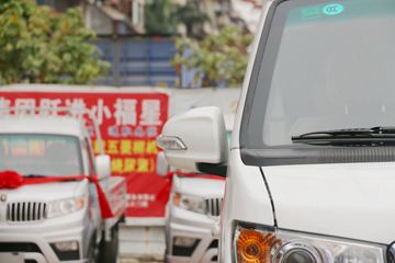 �� �º�ʨ 2018�� ����� 5�� 109���� 1.5L��ջ���ͼƬ