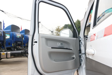 �� �º�ʨ 2018�� ����� 5�� 109���� 1.5L��ջ���ͼƬ