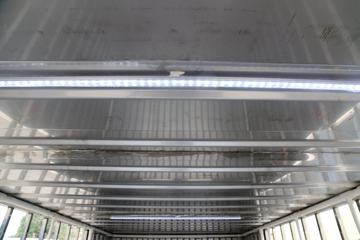 ���� ��ʮ��600P 130���� 4X2 3.07��˫����ʽ���㳵(˳����)(SZP5040TSCQL4)ͼƬ