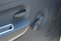 时风 风菱D版 2.55T 2.6米单排纯电动四轮栏板微卡