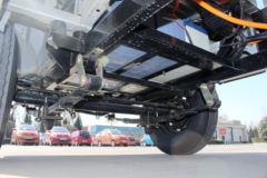 时风 风菱D版 2.55T 2.6米单排纯电动四轮栏板微卡