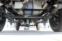 时风 风菱D版 2.55T 2.6米单排纯电动四轮栏板微卡