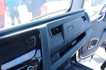 Զ�� Re500 ��������ʽ�綯�Ῠ����25.9kWhͼƬ