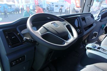 Զ�� Re500 ��������ʽ�綯�Ῠ����25.9kWhͼƬ