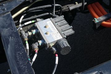 Զ�� Re500 ��������ʽ�綯�Ῠ����25.9kWhͼƬ