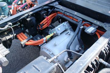 Զ�� Re500 ��������ʽ�綯�Ῠ����25.9kWhͼƬ