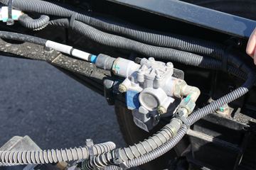 Զ�� Re500 ��������ʽ�綯�Ῠ����25.9kWhͼƬ