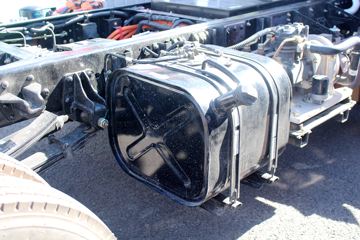 Զ�� Re500 ��������ʽ�綯�Ῠ����25.9kWhͼƬ