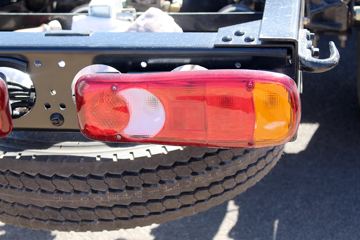 Զ�� Re500 ��������ʽ�綯�Ῠ����25.9kWhͼƬ