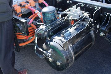 Զ�� Re500 ��������ʽ�綯�Ῠ����25.9kWhͼƬ