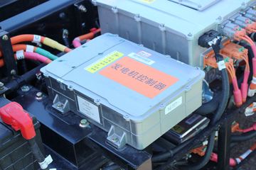 Զ�� Re500 ��������ʽ�綯�Ῠ����25.9kWhͼƬ