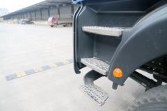 中国重汽 汕德卡SITRAK G7H重卡 540马力 8X4 8.4米自卸车(ZZ3316N466HE1)