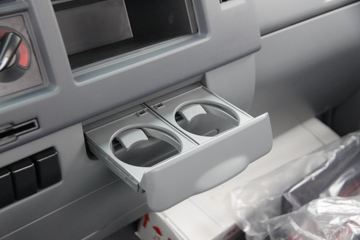 ���� ˧��Q6 152���� 4.12�׵�����ʽ�ῨͼƬ