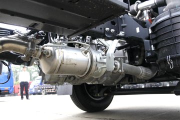 ���� ˧��Q6 152���� 4.12�׵�����ʽ�ῨͼƬ