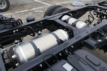 ���� ˧��Q6 152���� 4.12�׵�����ʽ�ῨͼƬ