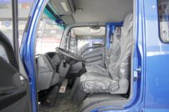 江淮 帅铃Q3 132马力 3.8米排半厢式轻卡(HFC5041XXYP73K2C3V-1) 江淮 帅铃Q3 132马力 3.8米排半厢式轻卡(HFC5041XXYP73K2C3V-1)