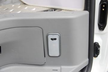 Զ�� E6 3.5T 5.45�״��綯��ջ���ͼƬ