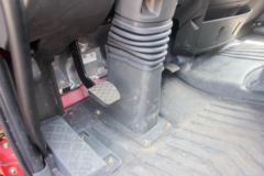 一汽柳特 金陆(L6L)中卡 220马力 4X2 5.2米自卸车(LZT3182P3K2E5A90)