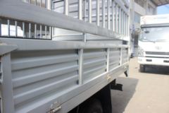 一汽红塔 解放霸铃 95马力 2.76米双排仓栅式轻卡(CA5040CCYK2L3RE5-1)